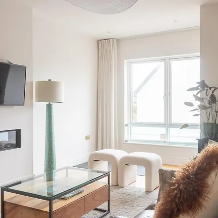 Guestready - Amazing House In Sandymount-3